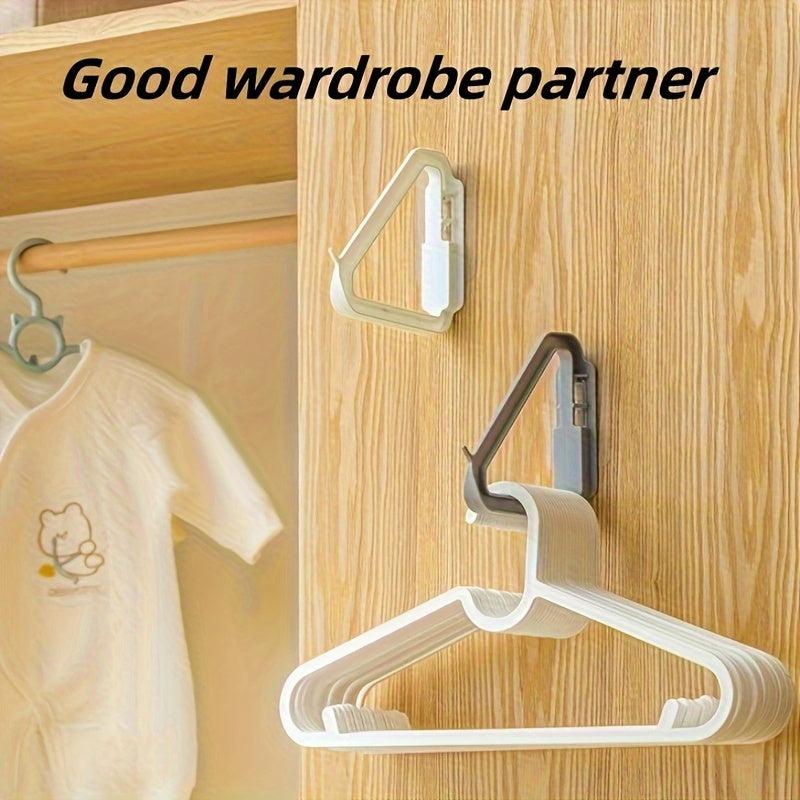 Telescopic Wall Hanging Clothes Storage Rack Shelf
