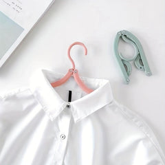 4pcs Folding Clothes Hanger Travel Portable Clothes Hanger for Drying Clothes