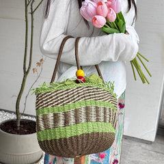 Hand woven Beaded Straw Handbag Tassel Beach Vacation Bag
