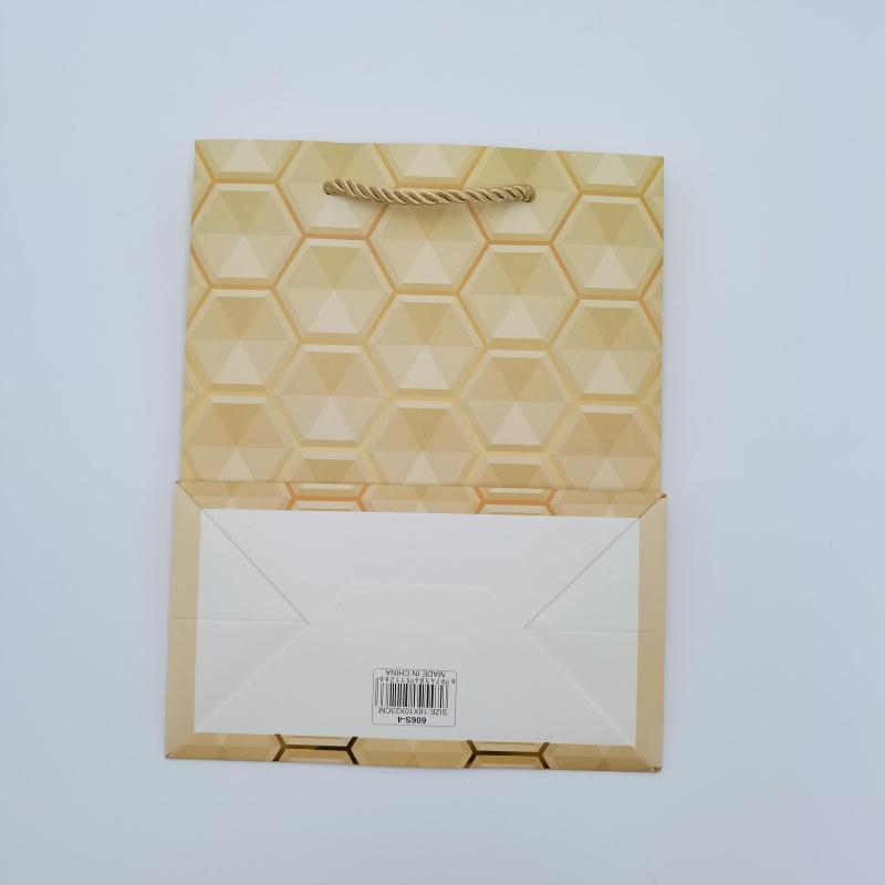 Bronzing Printed Card Paper Bag with Plastic Cap