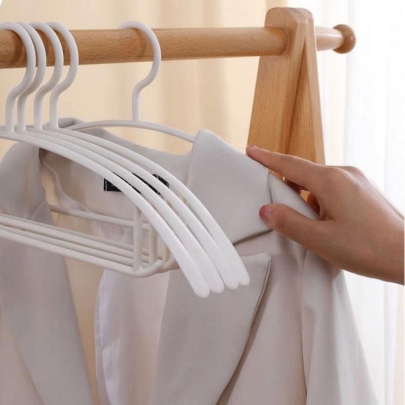 European Style Traceless Clothes Rack Non Slip Lightweight