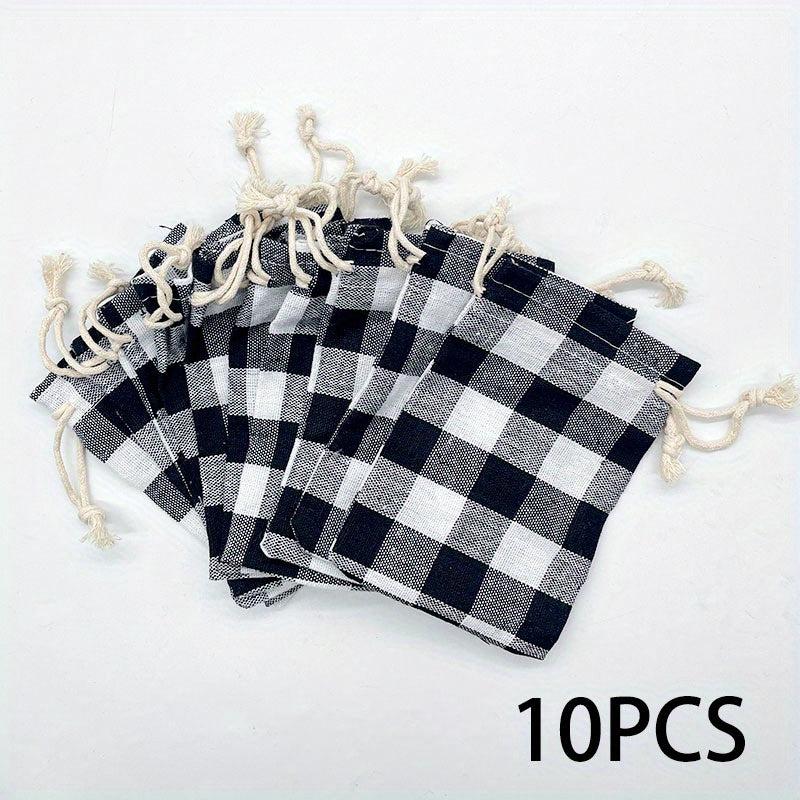 10pcs Christmas Burlap Gift Bags Drawstring Gift Tags Xmas Small Burlap Bags