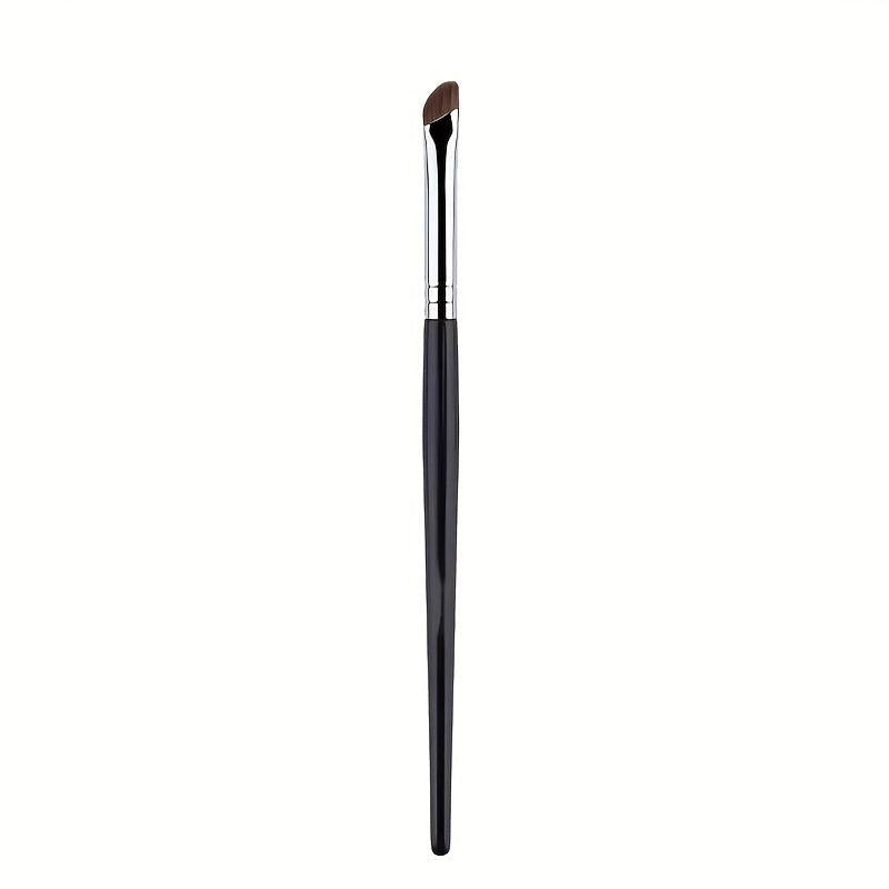 Blade Eyeliner Brush Flat Eyebrow Brush Under Eyes Makeup Brush