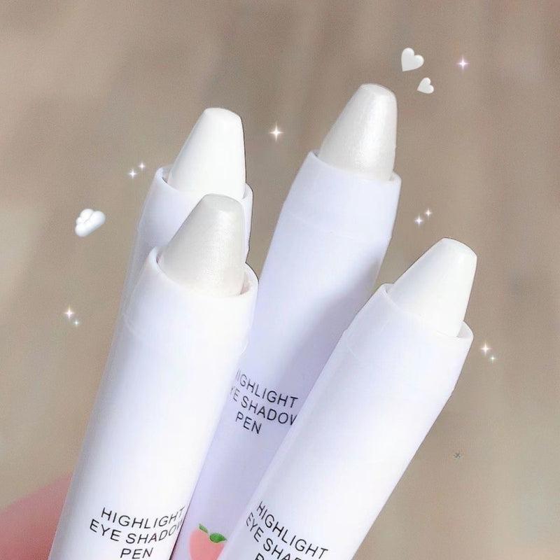 Pearly Eyeshadow Pen Highlighter for Brightening Eyelid Under Crease