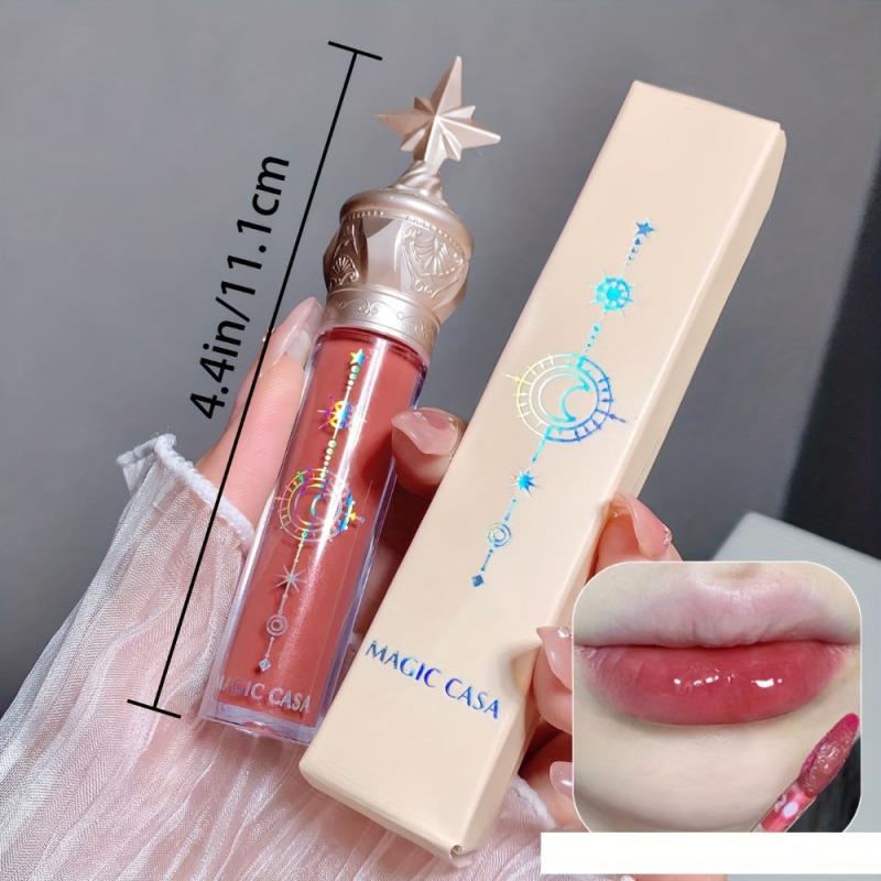 Hydrating Lip Gloss with Lustrous Shine and Long Lasting Wear