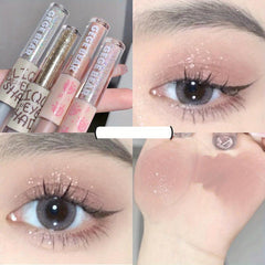 Brightening Liquid Eyeshadow Stick with Shimmer and Matte Finish