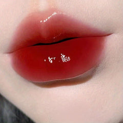 Long Lasting Lipstick with Mirror Finish