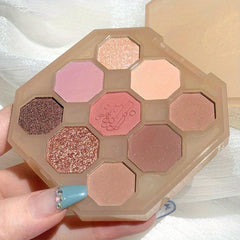 9-Color Eyeshadow Palette for Brightening Eyes