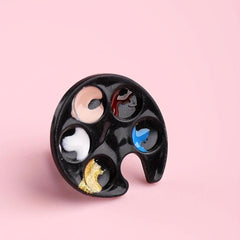 Colorful Nail Art Palette: Mix and Match Your Favorite Colors