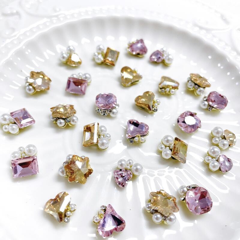 Nail Art Charms Rhinestones Pearls Nail Art Accessories DIY Nail Art Decoration