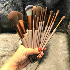 13pcs Makeup Brush Set Soft Fur Highlighter Powder Foundation Concealer Tool