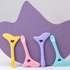 2pcs Silicone Eyeliner Stencils Wing Tips Makeup Tool