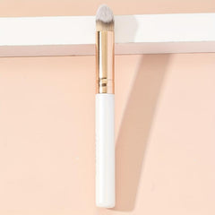 Slanted Face Makeup Brush Concealer Multifunctional Tool