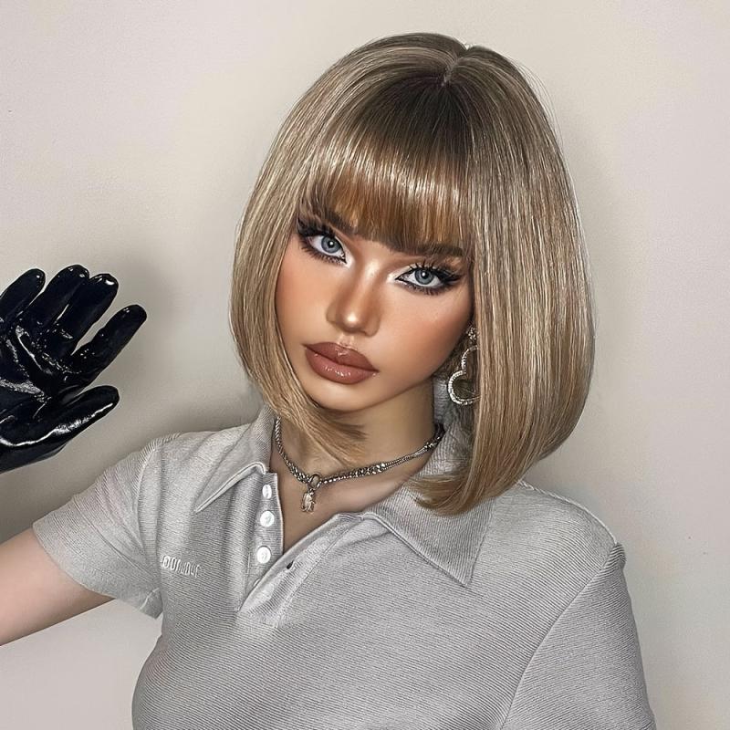 Short Straight Hair Wigs Natural Looking Fashionable Hair Wigs For Women