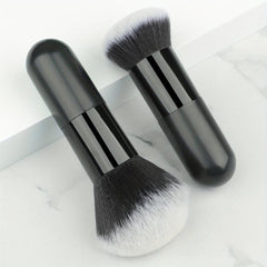 Large Powder Mineral Kabuki Brush for Foundation Makeup