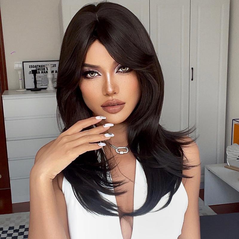 24 Inch Long Wavy Synthetic Wig for Women