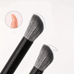 Angled Nose Shadow Brush for Contouring & Highlighting