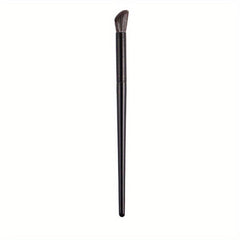 Angled Nose Shadow Brush for Contouring & Highlighting