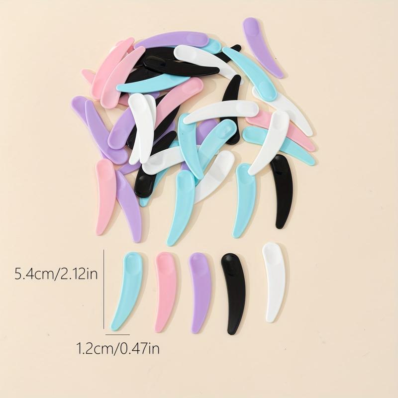50pcs Cosmetic Spatula Curved Scoop Makeup Cream Spoon Eye Cream Stick