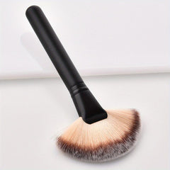 Fan Makeup Brush Highlighter Blush Bronzer Cheekbones Brush