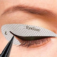 Cat Eyes & Smokey Eyes Stencils