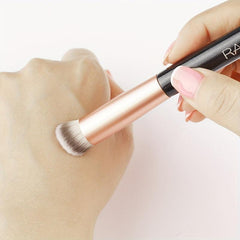 Angled Face Blush Bronzer Kabuki Brush for Contouring & Highlighting
