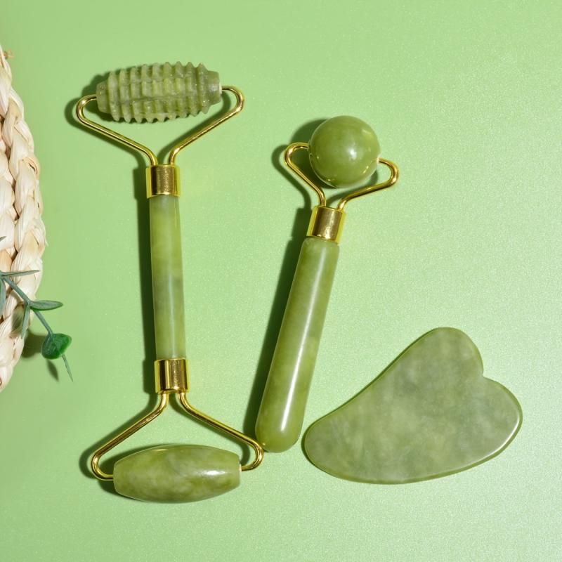 4 in 1 Jade Roller And Gua Sha Set Face Massager