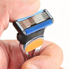 Classic 6 Layer Manual Razor Set with 4 Refills