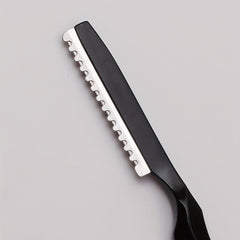 Barber Razor for Smooth Hair Cutting