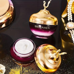 Wrinkle Resistant Moonlight Glass Cream