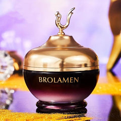 Wrinkle Resistant Moonlight Glass Cream