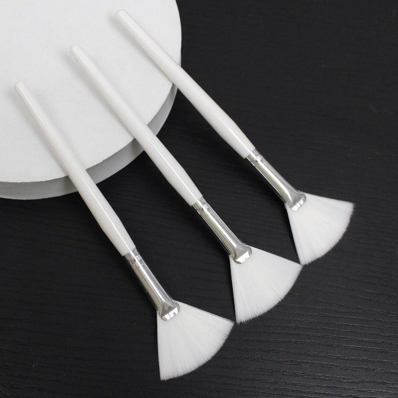 Soft Facial Brushes for Makeup Application