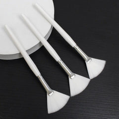 Soft Facial Brushes for Makeup Application