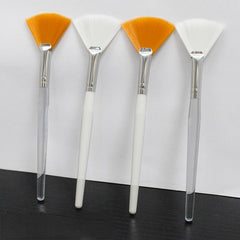 Soft Facial Brushes for Makeup Application