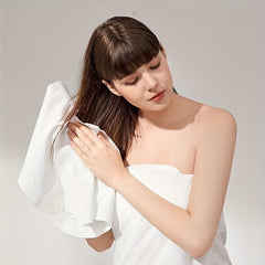 Disposable Folding Towel Hotel Salon Portable Travel Thickened Towel