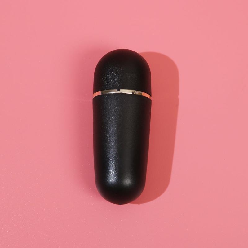 Volcanic Stone Absorbing Roller Facial Cleansing 1pc