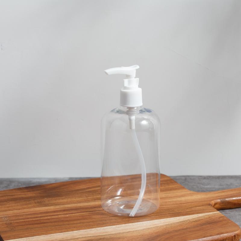 4pcs 16 Oz Shampoo Pump Bottles Clear Lotion Pump w/ Labels & Funnel