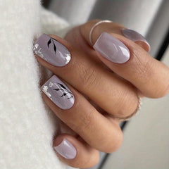24pcs Glossy Flower Press On Nails with Glitter and Sequins