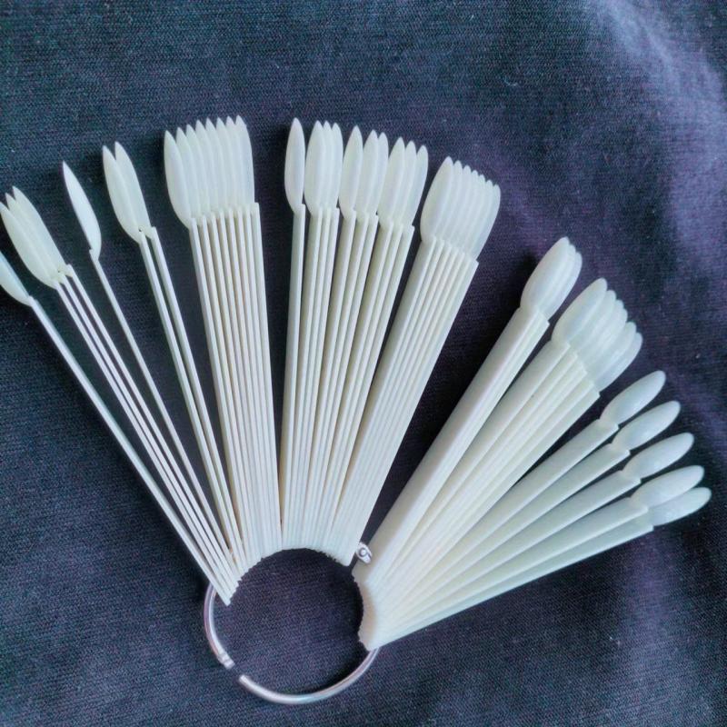 50 Pcs Fan Shape Nail Art Tips Display with Split Ring Holder