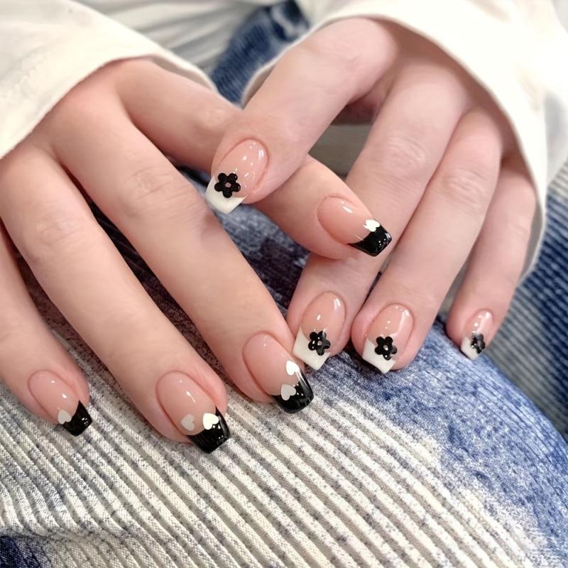 French Press On Nails Set for Women - Flower Heart Gradient Glue On Nails