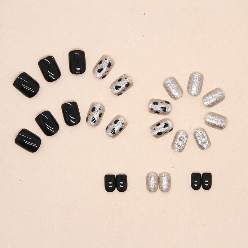 JIARUO 24 Pcs Cow Pattern Flash Halloween Press On False Nails