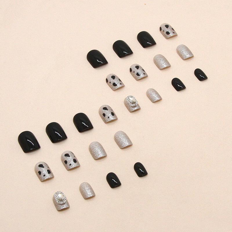 JIARUO 24 Pcs Cow Pattern Flash Halloween Press On False Nails