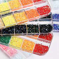 Resin Rhinestones 12 Grid Round Crystal Nail Jewels 3000pcs