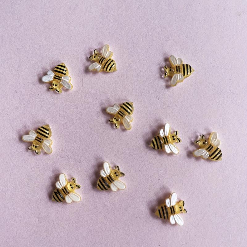 Small Resin Honeybee Nail Charms Bumblebee Ornaments