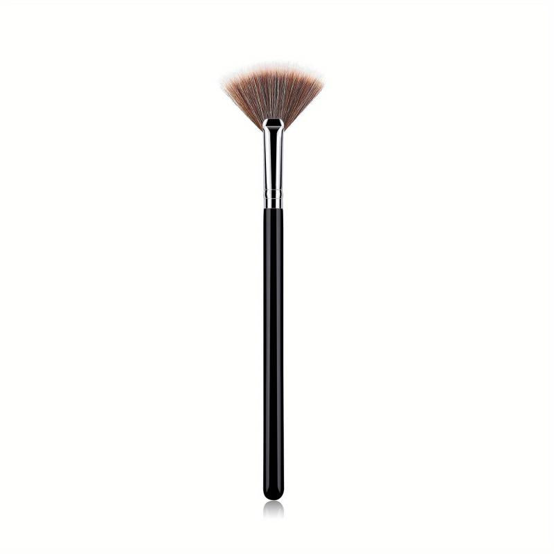 Fan Shaped Highlight Brush Soft Hair Blush Powder Makeup Brush