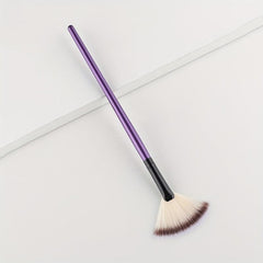 Fan Shaped Highlight Brush Soft Hair Blush Powder Makeup Brush
