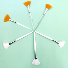 Soft Facial Brushes for Makeup Application