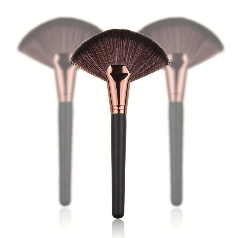 Fan Brush Makeup Highlighting Blush Bronzer Cheekbones