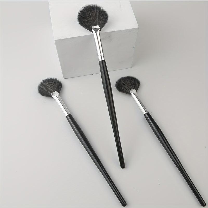 Fan Makeup Brush Highlighting Blush Bronzer Cheekbones Brush
