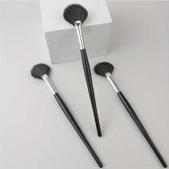 Fan Makeup Brush Highlighting Blush Bronzer Cheekbones Brush